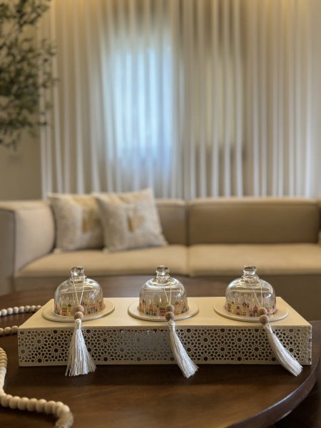 مضيفه ثلاثيه من مجموعة السلام